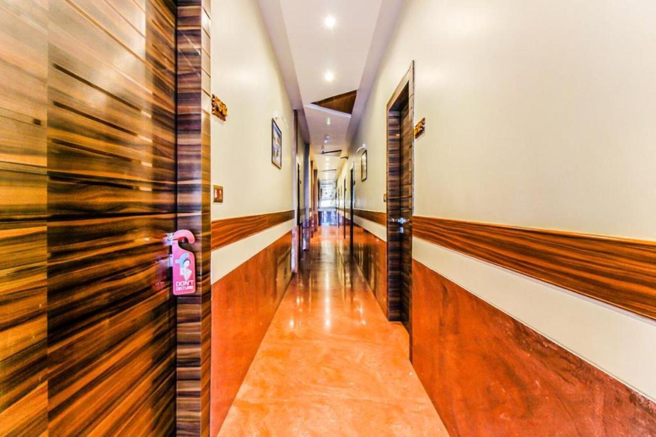 Hotel Guestinn Residency Bombay Exterior foto