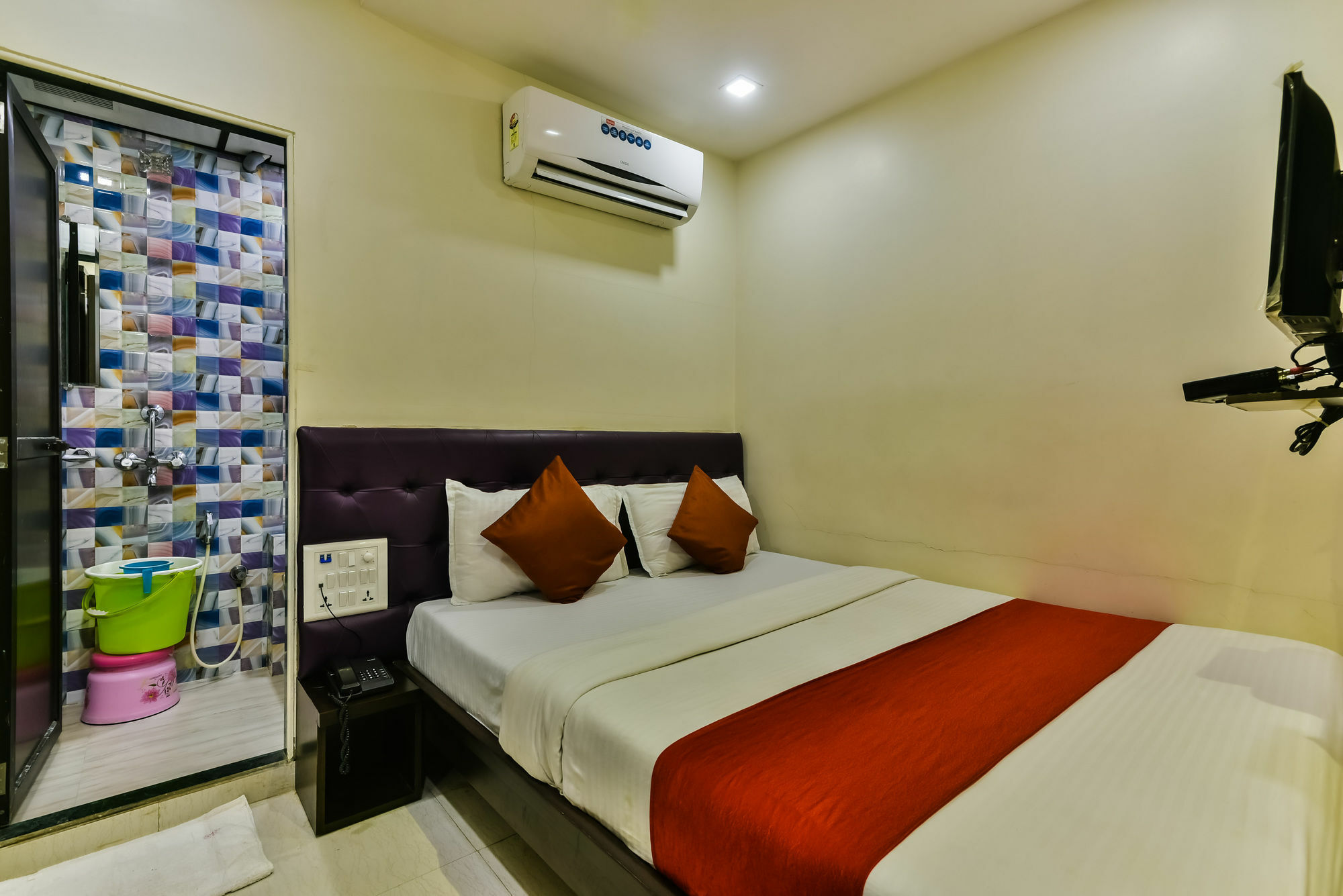 Hotel Guestinn Residency Bombay Exterior foto